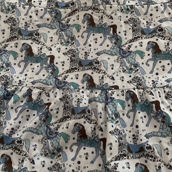 Cowgirl Wild Horses Skirt - S - Picture 2 of 10